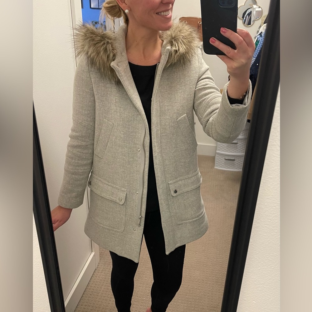 Gorgeous gray barely worn jacket!